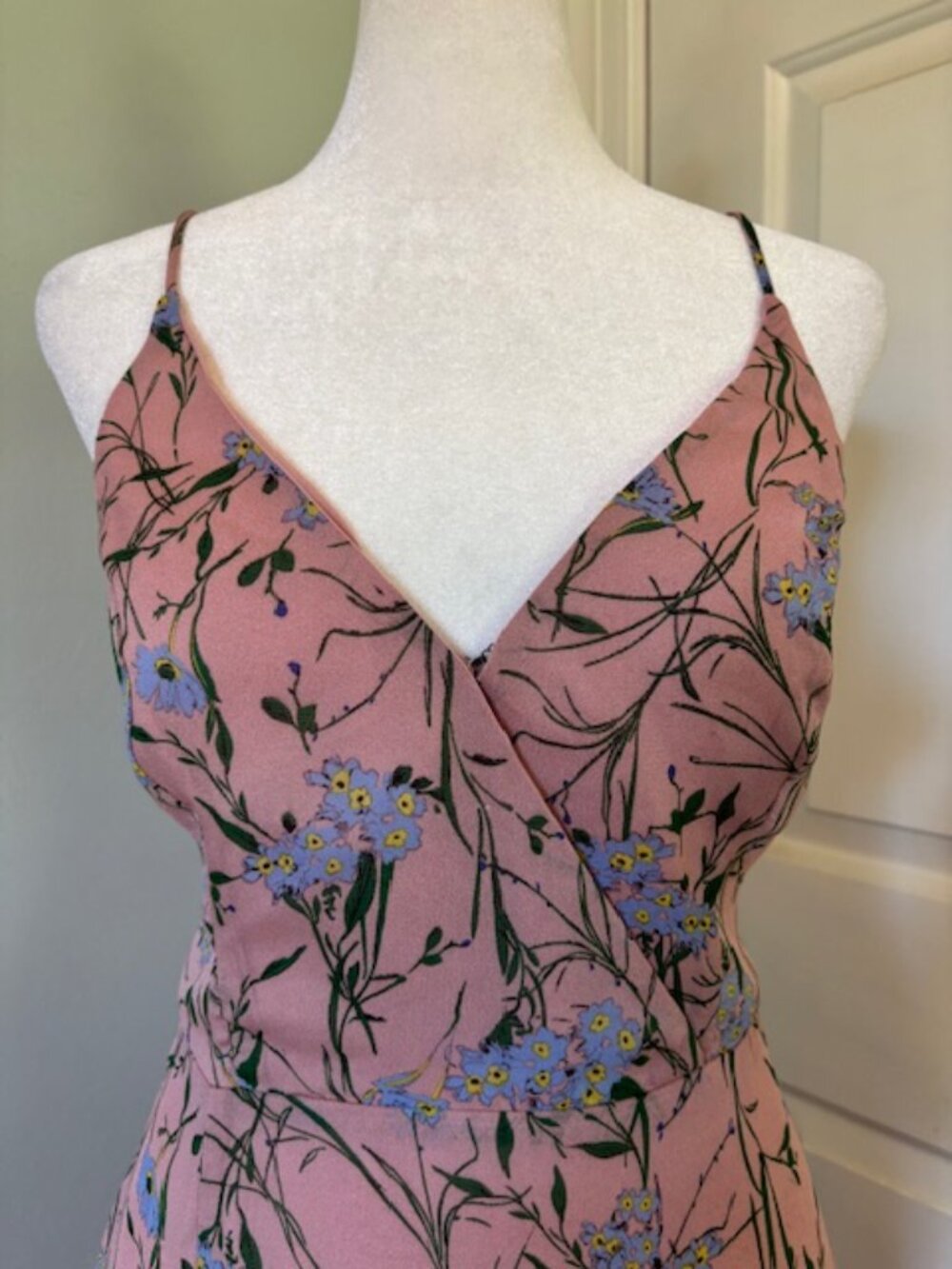 ASTR The Label Pandora Pink/Blue Floral Maxi Dress Size Large - Picture 2 of 11